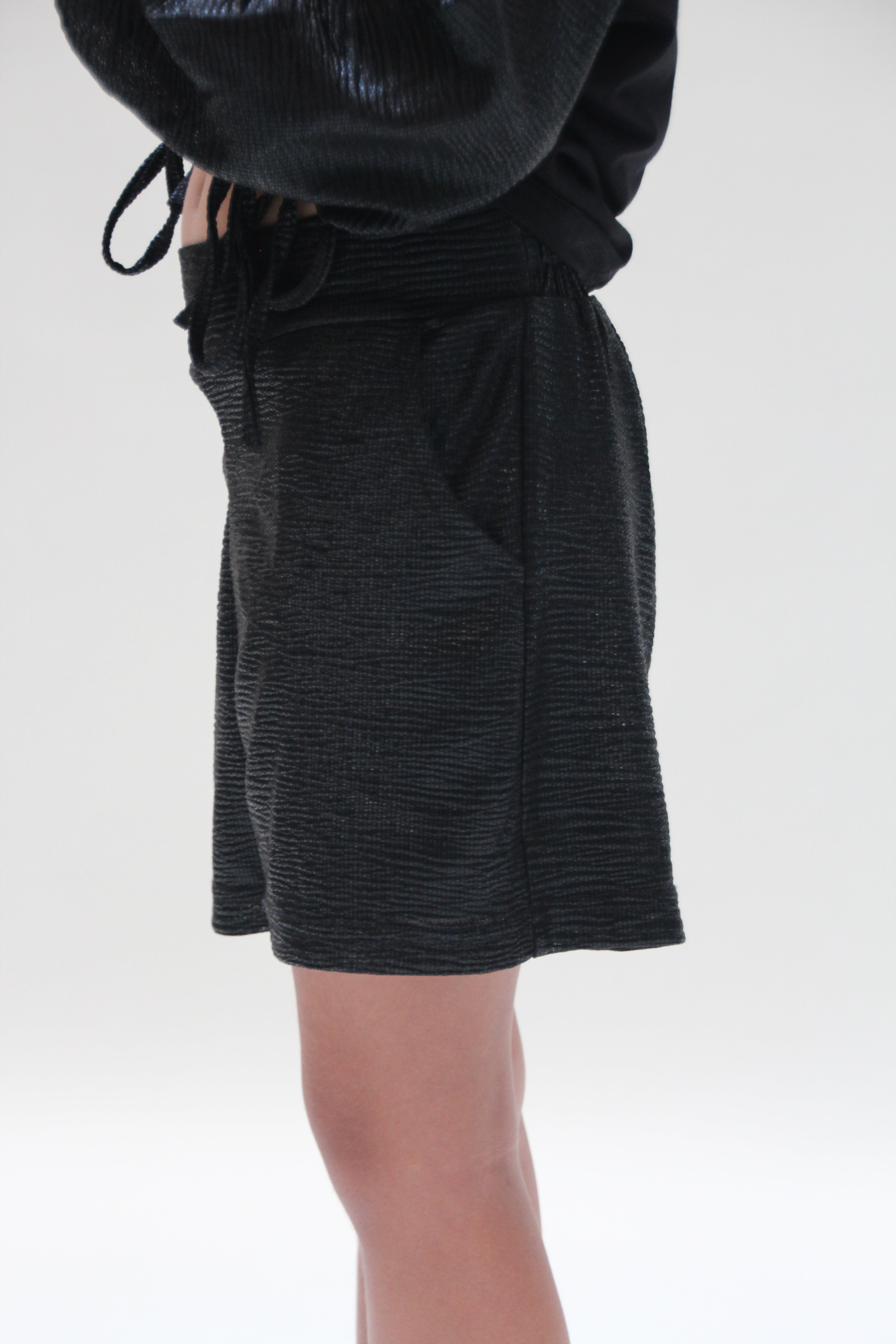 Shiny Short For Girls - Black - Pear