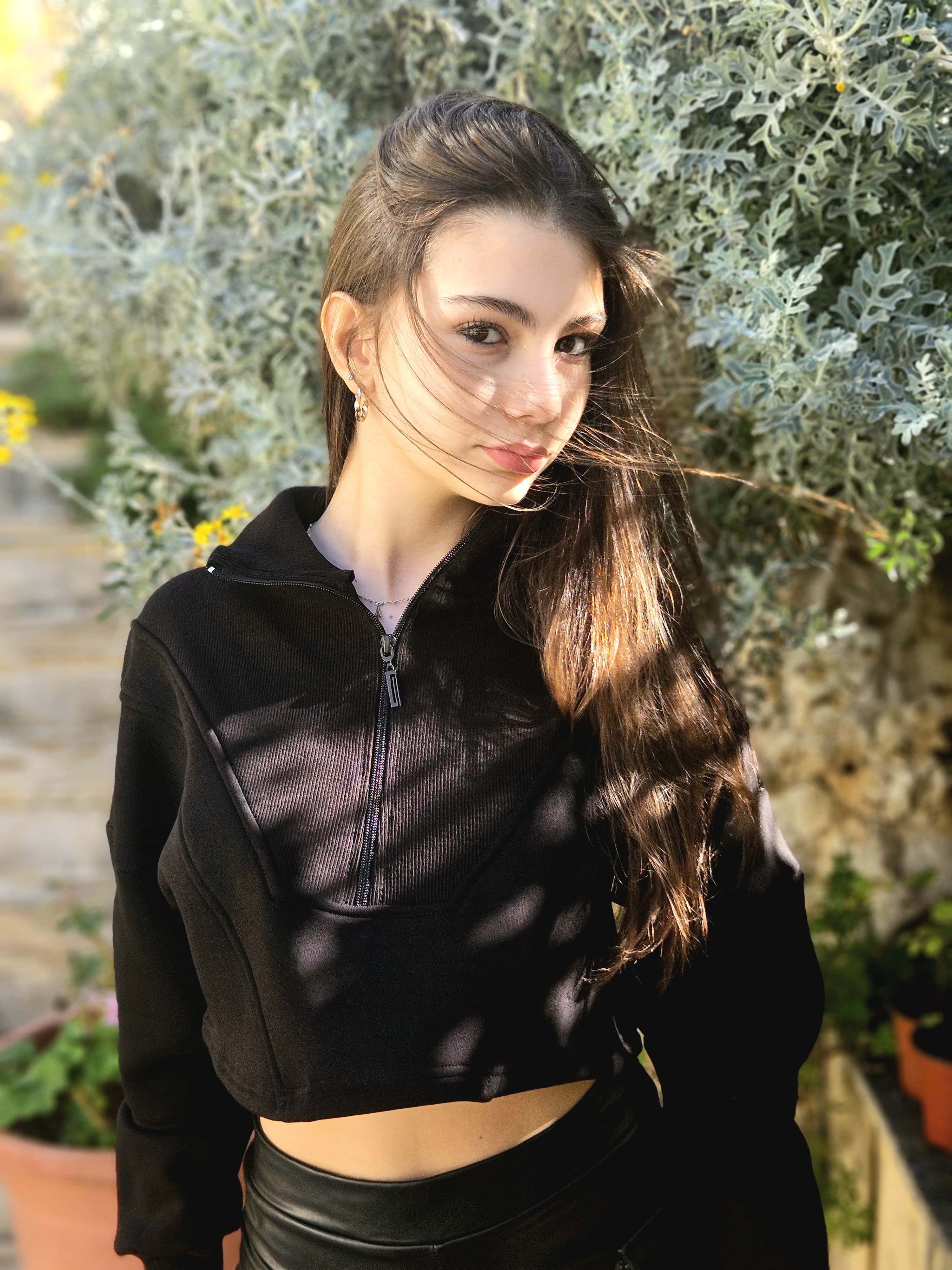 Printed Cropped Sweatshirt - Pear