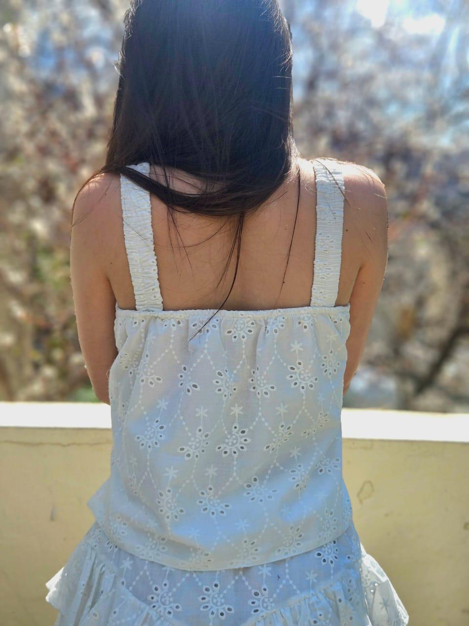 Broderie Anglaise Top