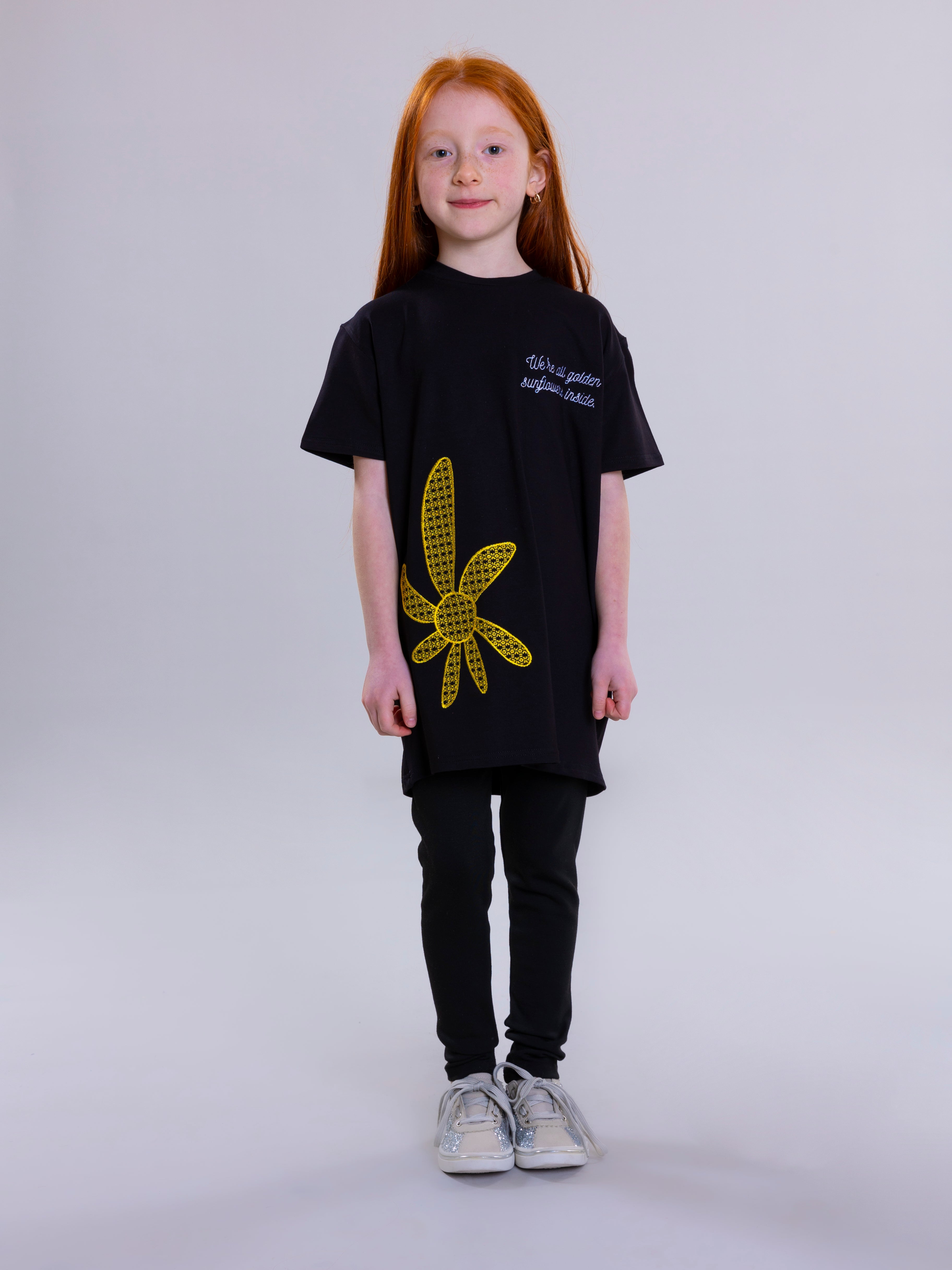 Sunflower Embroidred For Girls T-Shirt - Black - Pear