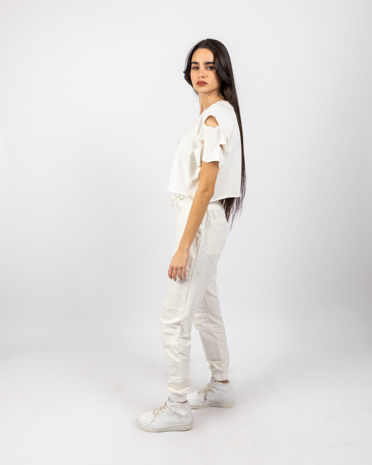 Star Embroidered Cropped Sweatshirt For Women - White